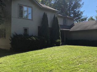 1854 Coolidge Rd, East Lansing, MI 48823