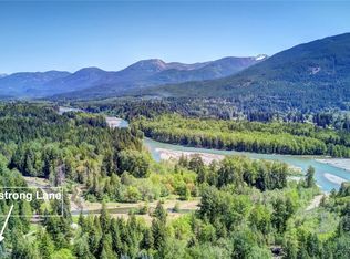 132 Armstrong Ln, Packwood, WA 98361