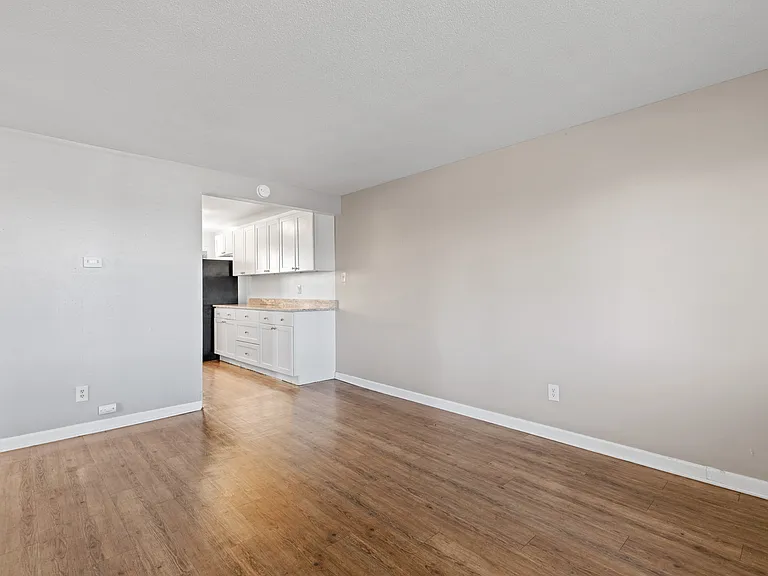 1101 Rosemary St — Photo 9