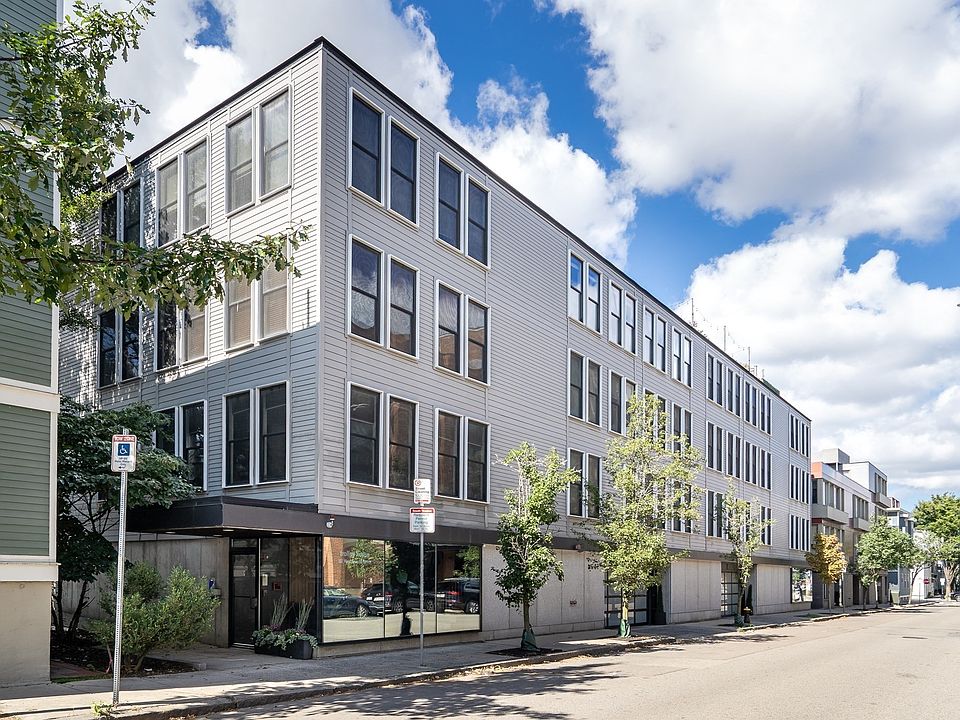 1st image of 337 W 2nd St Unit 17