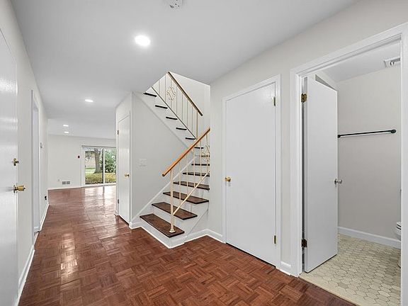 2nd image of 68 Linwood Ave #68