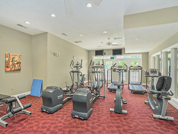 5th image of 3392 Snake River St SW #27