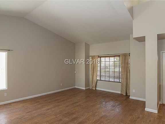 5th image of 1002 Whitehollow Ave