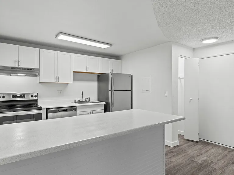 Brix Apartments — Photo 29