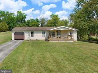 470 Locust Ln, Abbottstown, PA 17301