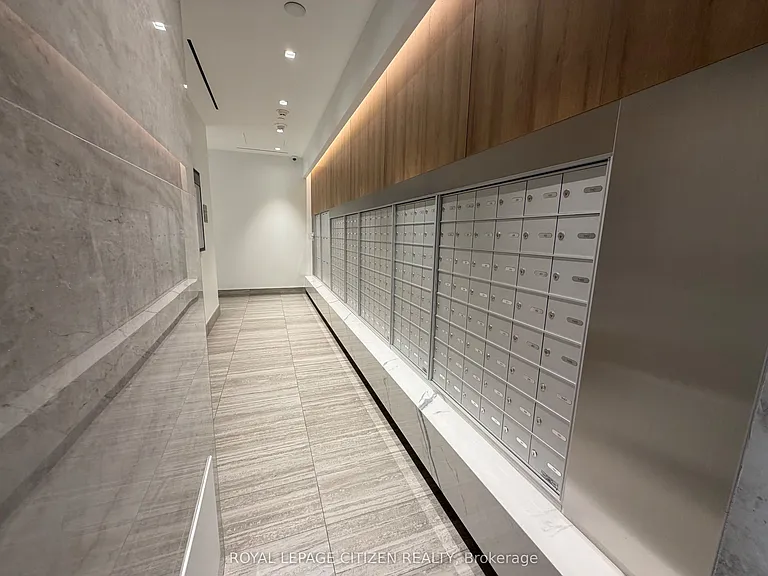 21 Park St E #606 — Photo 6