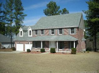 627 Stone Cross Dr, Spring Lake, NC 28390