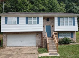 406 Scary Rd, Scott Depot, WV 25560