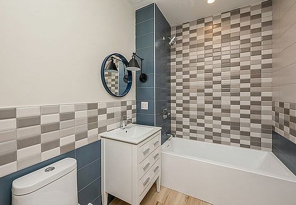 5th image of 3013 Barker Ave APT 2A