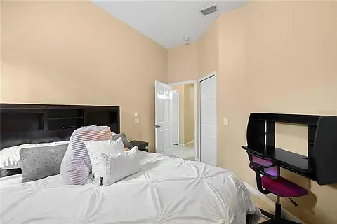 11328 Bridge Pine Dr — Photo 22