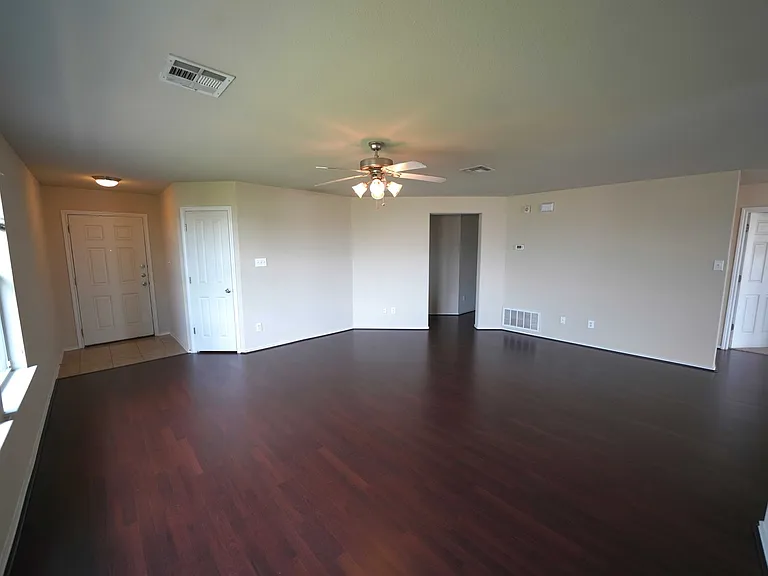 5011 Braden Gate — Photo 8
