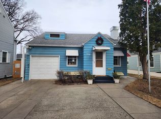 318 W Avenue C, Bismarck, ND 58501