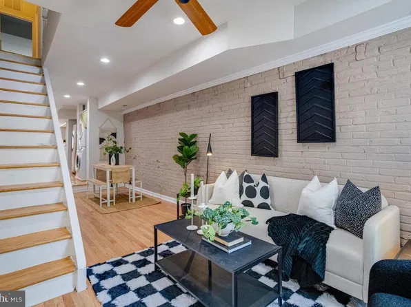 305 S Collington Ave, Baltimore, MD 21231