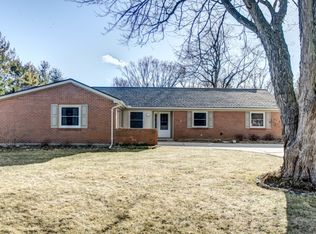 4031 Poston Dr, Bellbrook, OH 45305