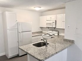 651 Lyons Rd, Pompano Beach, FL