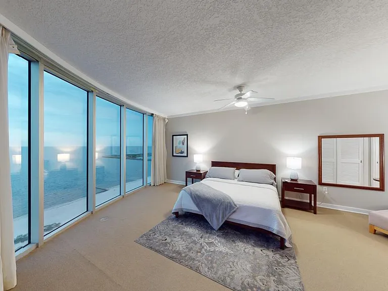 2060 Beach Blvd #1005 — Photo 11