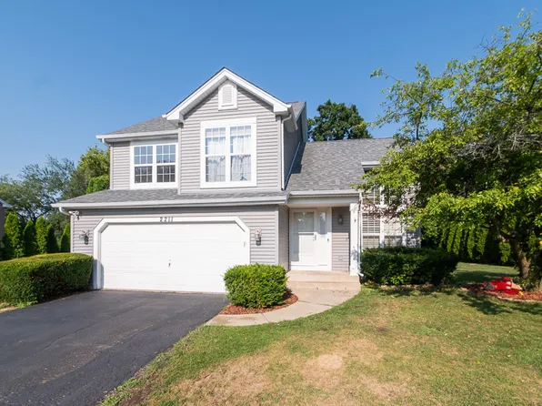 2211 Aspen Dr, Woodstock, IL 60098
