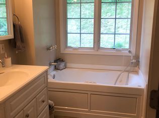 1 Shallen St, Barboursville, WV 25504