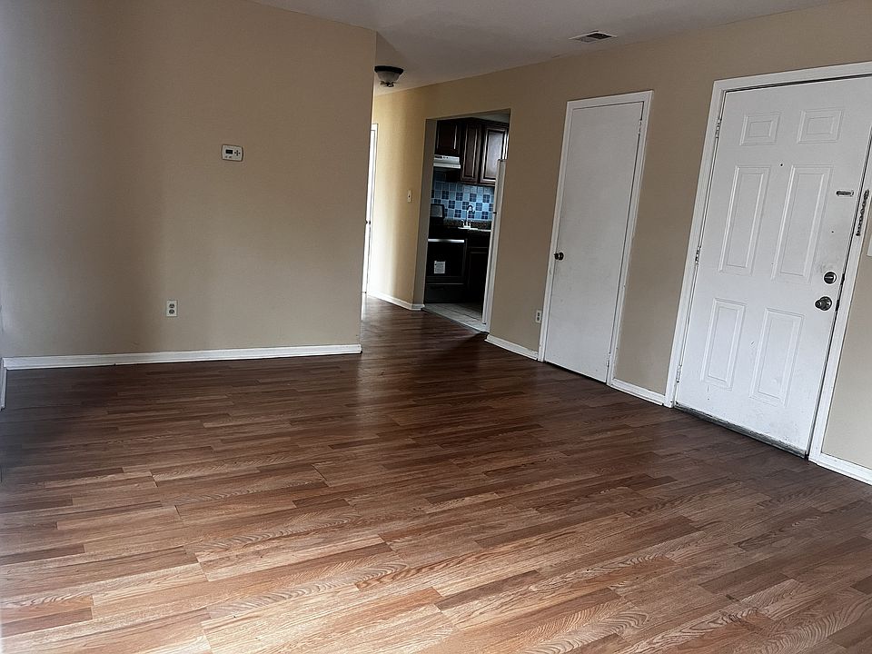 1st image of 78 E Hazelwood Ave APT 1