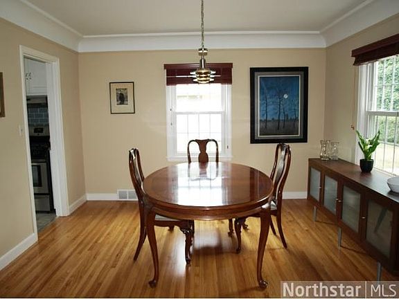 3rd image of 6812 Harriet Ave S