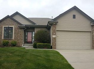 20162 Farnam St, Elkhorn, NE 68022