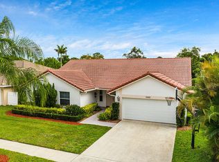 5062 Marina Cir, Boca Raton, FL 33486