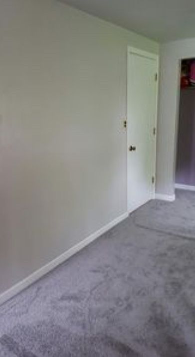 1st image of 608 E Poplar St