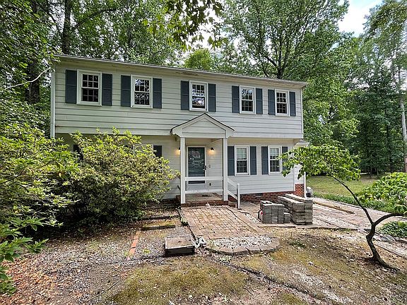 2nd image of 5249 Hallmark Dr