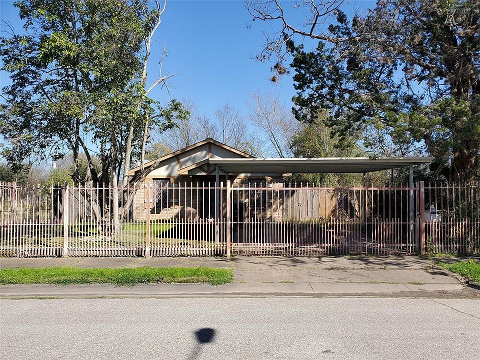 1st image of 3253 Francis St
