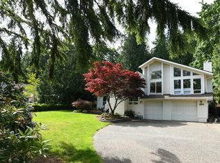 2205 Squak Mountain Loop SW, Issaquah, WA 98027