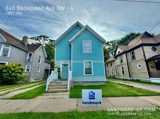 840 Broadway Ave NW APT 4, Grand Rapids, MI 49504