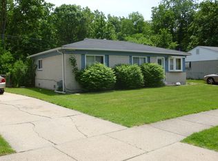 16107 Lauren St, Taylor, MI