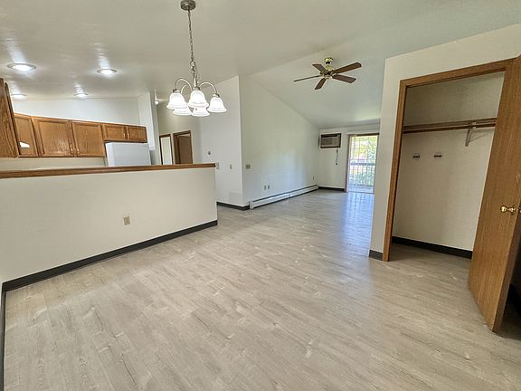 2nd image of 1508 Western Ave #11