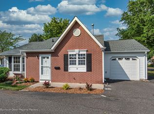 24 Edgeware Close #1000, Freehold, NJ 07728