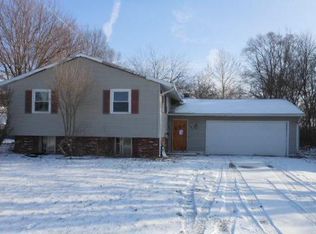 2506 Roys Ave, Elkhart, IN 46517