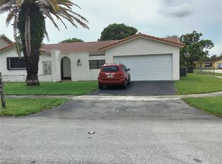 513 NW 102nd Way, Plantation, FL 33324