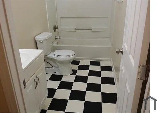 564 Hope St SW #A — Photo 22