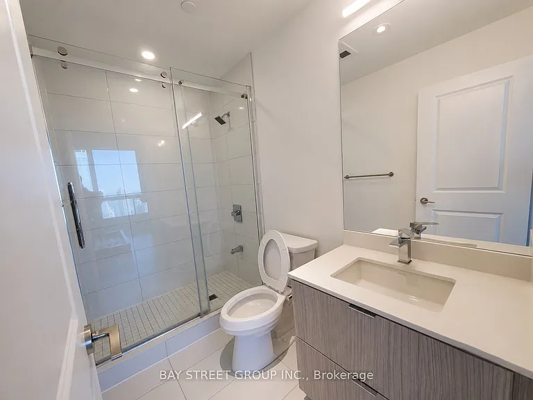 395 Bloor St E #4503 — Photo 8