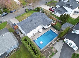 18320 59a Ave, Surrey, BC V3S 5Y1