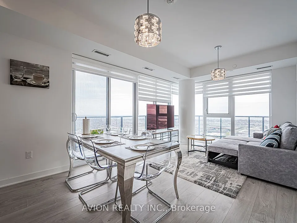36 Zorra St #3008