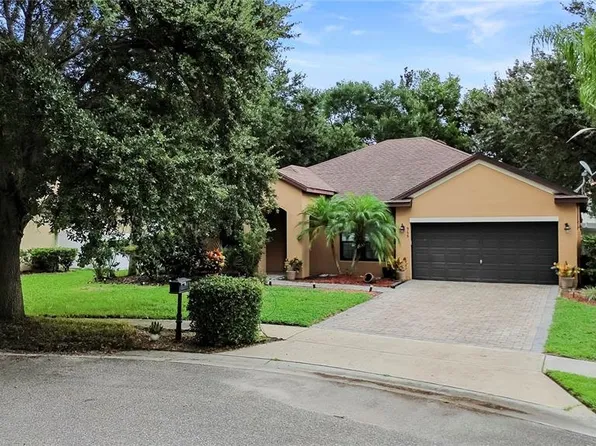 966 Springs Landing Dr, Deltona, FL 32725