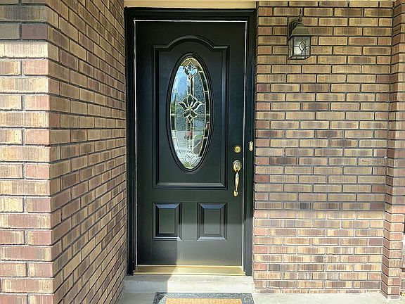 4 sale $748,400 Sat 10-12 OH