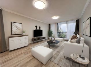 710 7th Ave #902, New Westminster, BC V3M 5V3