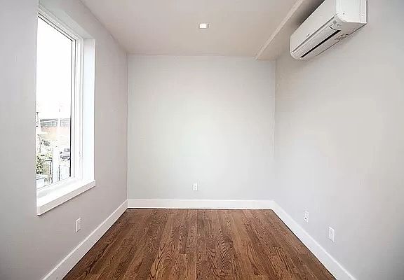 5th image of 217 Boerum St #C2