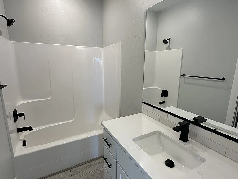 2285 Estate Ave — Photo 20