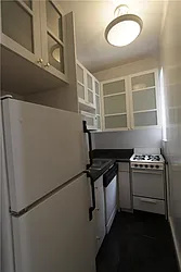 Rented by Siderow Residential Group