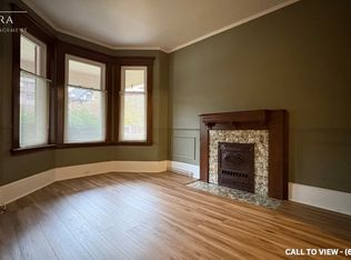 92 Burris St #1, Hamilton, ON L8M 2J5