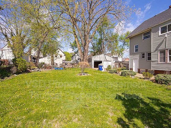 3rd image of 3484 W 60th St #Up