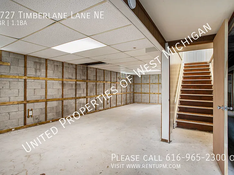 1727 Timberlane Ln NE — Photo 10