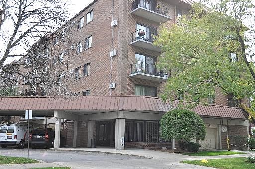 1st image of 2317 N Neva Ave APT 215